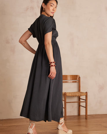 ROBE REVERIE