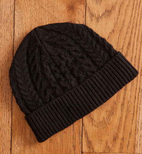 BONNET HOCHE EN MAILLE TORSADÉE