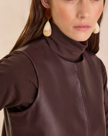 ROBE COURTE SANS MANCHES EN 100% CUIR BRUME