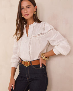 BLOUSE À BRODERIES FLORALES EN 100% COTON DEMMA