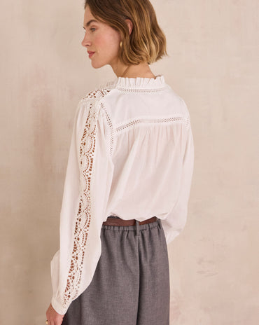 BLOUSE À BRODERIE FLORALE EN 100% COTON DAISY