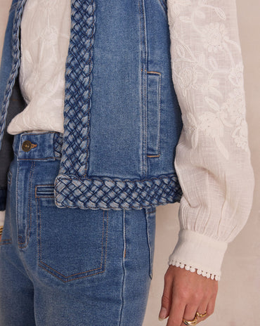 VESTE SANS MANCHES AUX DÉTAILS TRESSÉS VANESSA